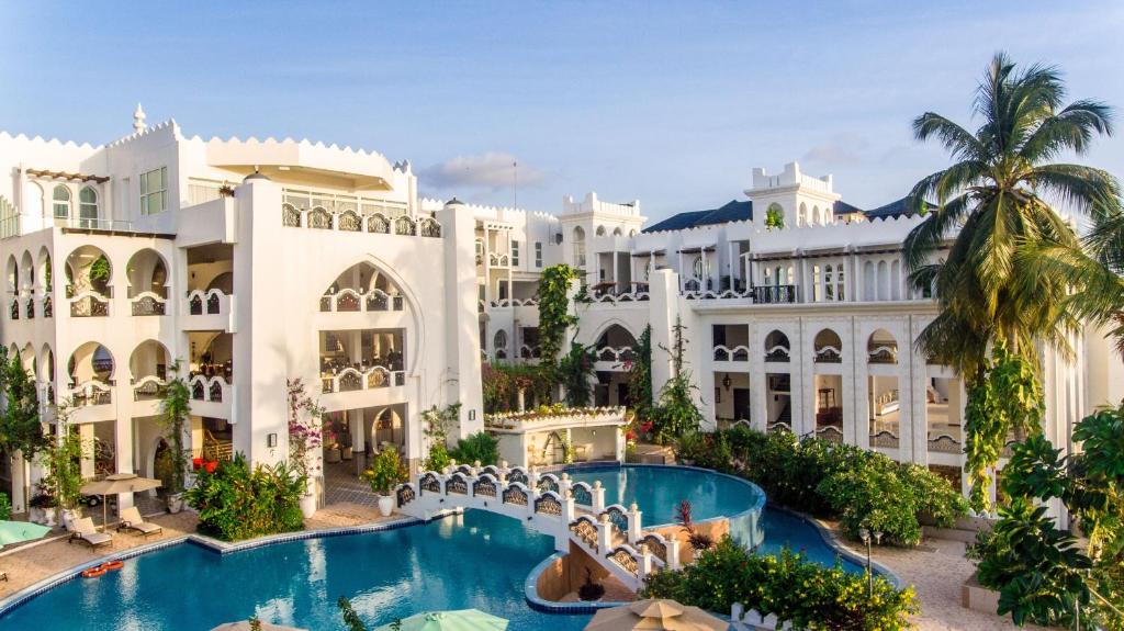   زنجبار 
فندق مدينة البحر	 