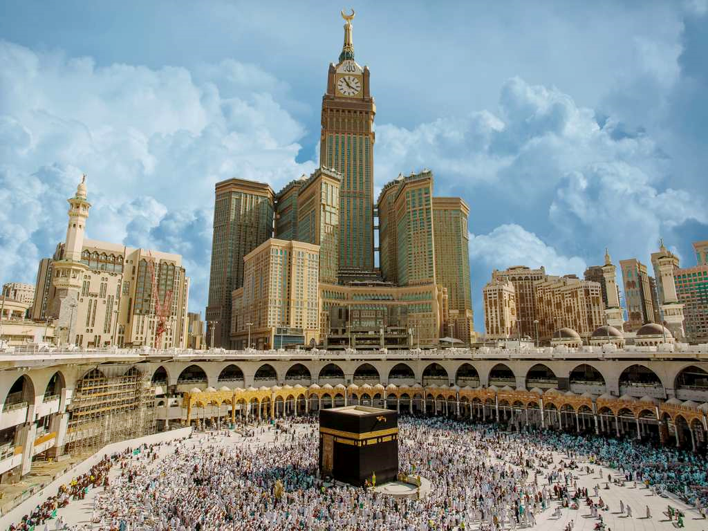      فندق بولمان زمزم مكة وفندق إعمار رويال	     