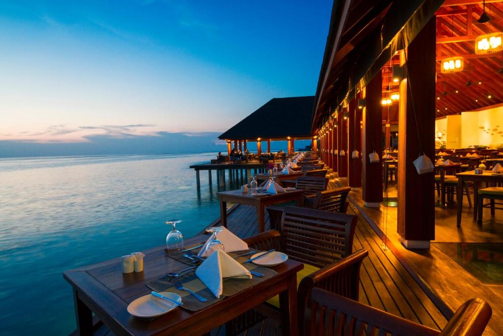 Summer Island Maldives Resort