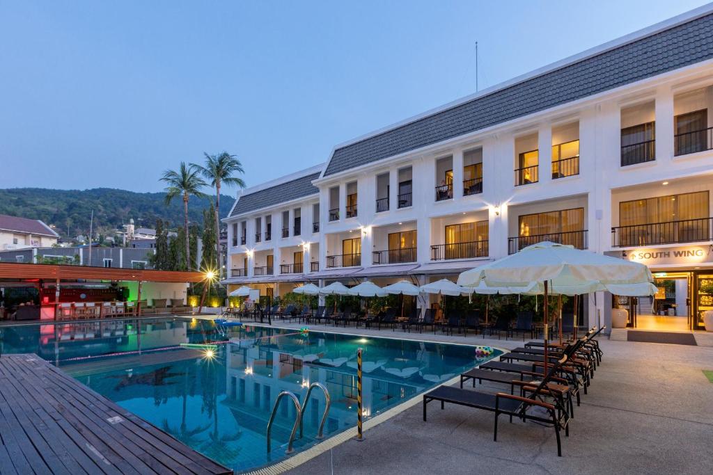 Phuket /Bangkok
 Sawaddi Patong Resort /  Ibis Bangkok Sukhumvit 24 