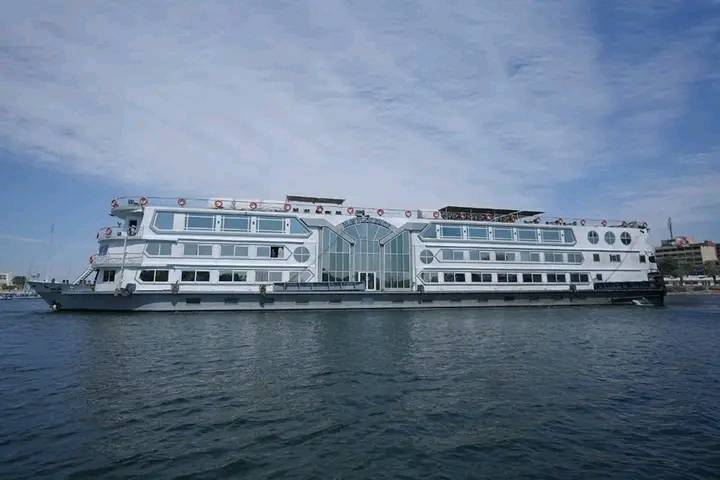  Nile Cruis Nile Palace  