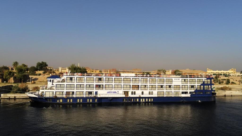Nile Cruise King of Thebes	