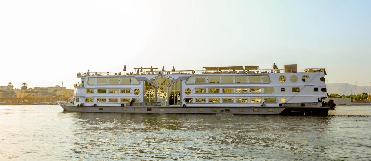  Nile Cruise Nile Palace    