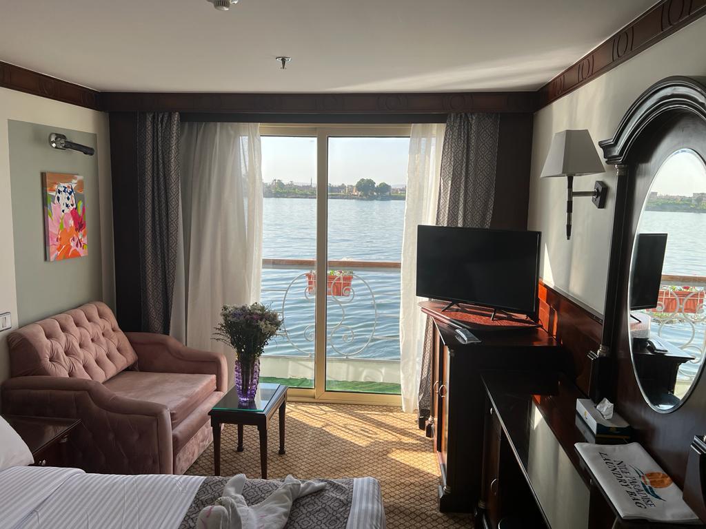 (Mid-year offer)
 Nile Cruis Sultan Hassan	 