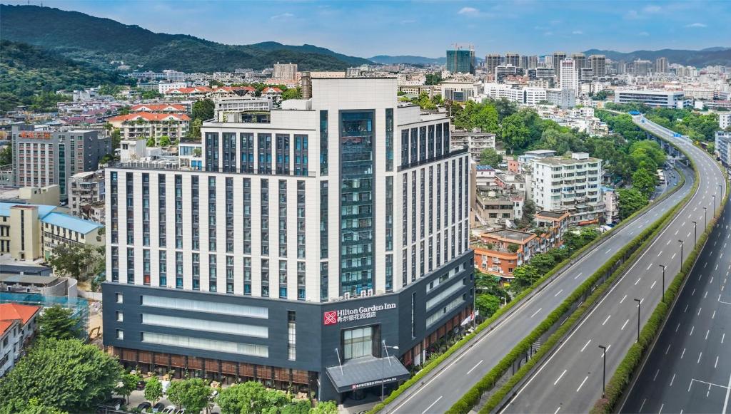  (Canton Fair Offer)
 Hilton Garden Inn Guangzhou Tianhe  