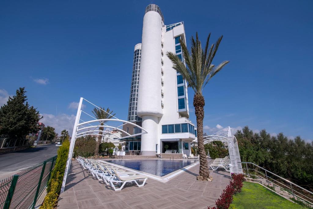    Antalya
Tourist Hotel Antalya  